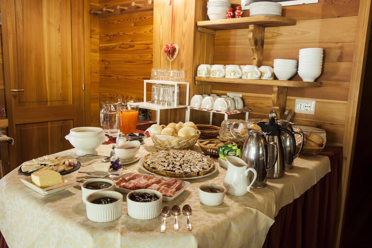 Agriturismo Alagna エクステリア 写真